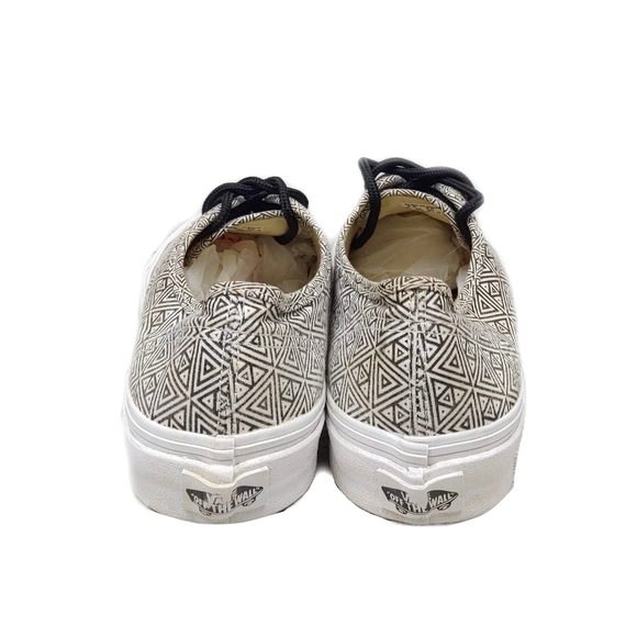 Vans Unisex (Wm 7.5/Men 9) Slim Geometric Sneakers Black/White*Priced to Sell** - Picture 7 of 9